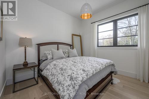 185 Commissioners Road E, London, ON - Indoor Photo Showing Bedroom