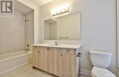 Unit 1 - 1197 Stag Hollow, Oakville, ON - Indoor Photo Showing Bathroom