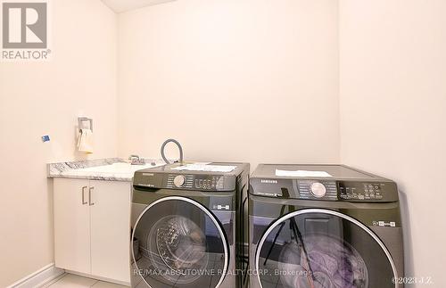 Unit 1 - 1197 Stag Hollow, Oakville, ON - Indoor Photo Showing Laundry Room