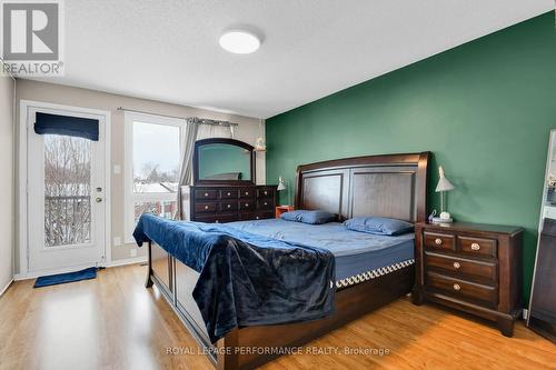 1105 Gablefield Pvt Crescent E, Ottawa, ON - Indoor Photo Showing Bedroom