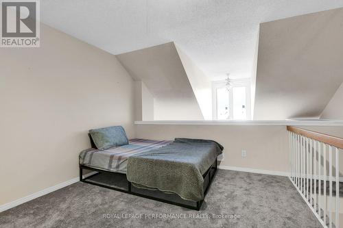 1105 Gablefield Pvt Crescent E, Ottawa, ON - Indoor Photo Showing Bedroom