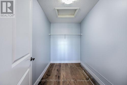 18 - 3560 Singleton Avenue, London, ON - Indoor Photo Showing Other Room