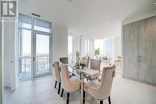 Ph06 - 1 Yorkville Avenue, Toronto, ON - Indoor Photo Showing Dining Room