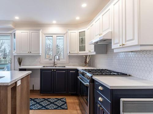 Kitchen - 1003 Rue Faessler, Beloeil, QC - Indoor Photo Showing Kitchen With Double Sink With Upgraded Kitchen