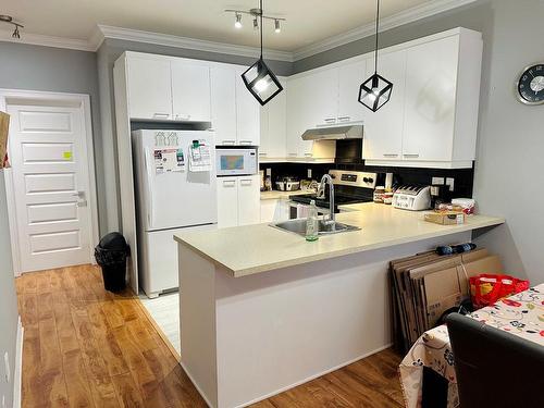 Kitchen - 1061 Av. Des Jardins, Saint-Rémi, QC - Indoor Photo Showing Kitchen