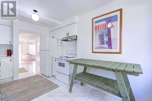 1126 Beechnut Road, Oakville, ON - Indoor Photo Showing Kitchen