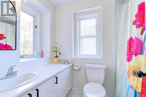 1126 Beechnut Road, Oakville, ON - Indoor Photo Showing Bathroom