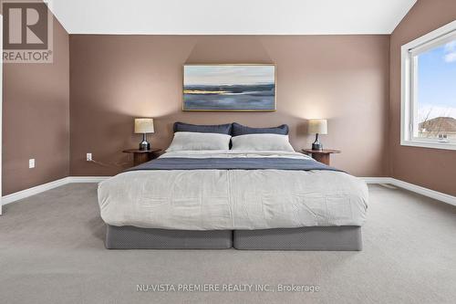 1372 Pleasantview Drive, London, ON - Indoor Photo Showing Bedroom