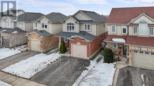 1372 Pleasantview Drive, London, ON - Outdoor With Facade