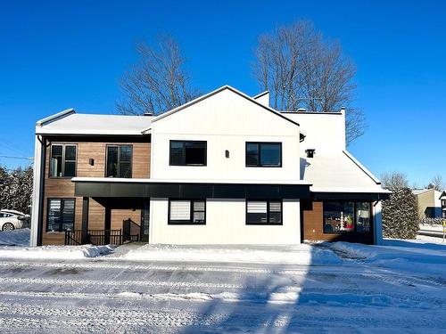 Frontage - 140-109 Boul. De Bromont, Bromont, QC - Outdoor