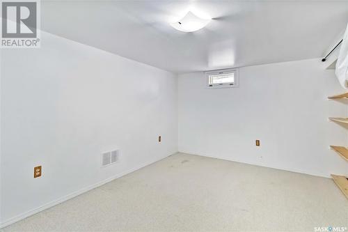 2506 Ewart Avenue, Saskatoon, SK - Indoor Photo Showing Other Room