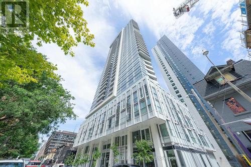 3105 - 77 Mutual Street, Toronto, ON - Outdoor With Facade