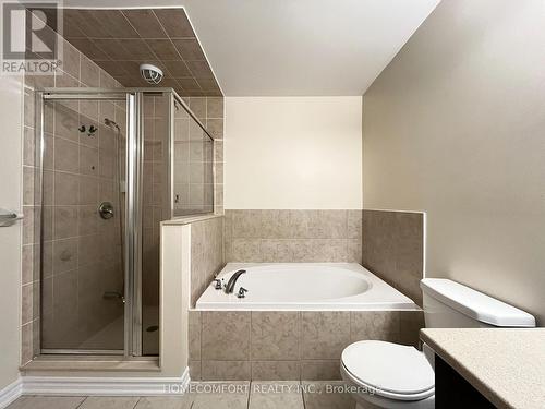 10397 Woodbine Avenue, Markham, ON - Indoor Photo Showing Bathroom