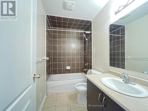 10397 Woodbine Avenue, Markham, ON - Indoor Photo Showing Bathroom