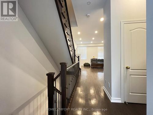 10397 Woodbine Avenue, Markham, ON - Indoor Photo Showing Other Room