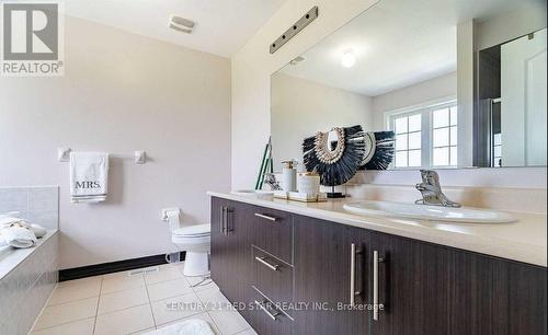 19 Durango Drive, Brampton, ON - Indoor Photo Showing Bathroom