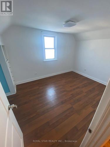 323 Queen Street E, Halton Hills, ON - Indoor Photo Showing Other Room