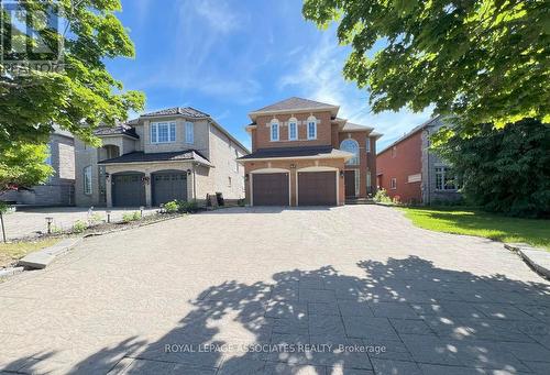 Upper - 44 Alpine Crescent, Richmond Hill, ON - Outdoor With Facade