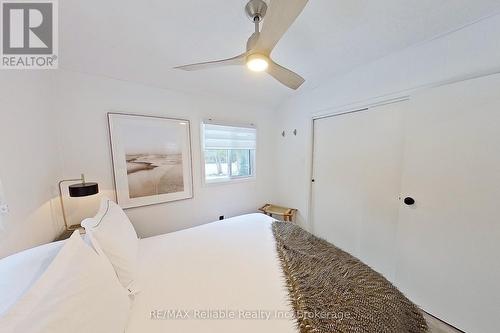 20 Tuyll Street, Bluewater (Bayfield), ON - Indoor Photo Showing Bedroom