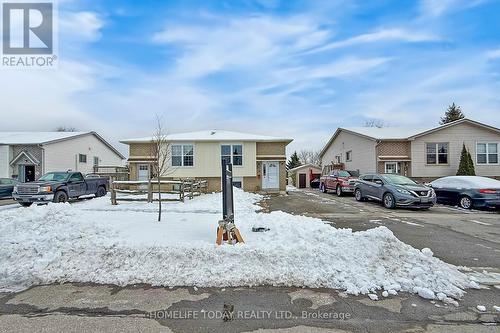 29 Wellington Avenue E, Oshawa, ON - Outdoor