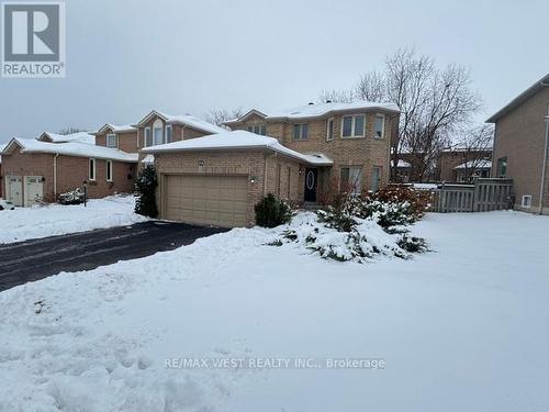 24 Neelands Street, Barrie, ON - Outdoor With Facade