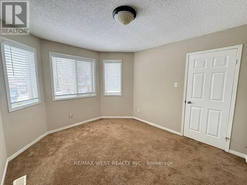 24 Neelands Street, Barrie, ON - Indoor Photo Showing Other Room