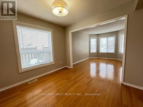 24 Neelands Street, Barrie, ON - Indoor Photo Showing Other Room