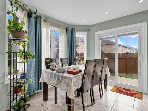 3218 Britannia Rd W, Mississauga, ON - Indoor Photo Showing Dining Room