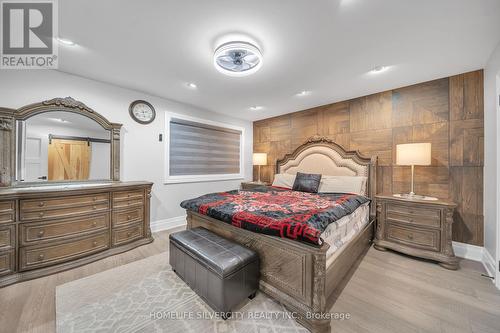 13 Rattlesnake Road W, Brampton, ON - Indoor Photo Showing Bedroom