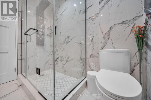 13 Rattlesnake Road W, Brampton, ON - Indoor Photo Showing Bathroom