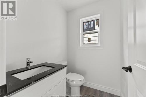 4782 Montgomery Drive Unit# C, Lasalle, ON - Indoor Photo Showing Bathroom