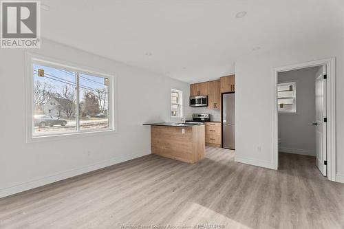 4782 Montgomery Drive Unit# C, Lasalle, ON - Indoor Photo Showing Kitchen