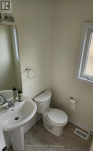 102 West Creek Court, Welland, ON - Indoor Photo Showing Bathroom