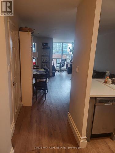 810 - 24 Wellesley Street, Toronto, ON - Indoor Photo Showing Other Room