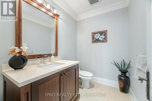 1080 Haig Boulevard, Mississauga, ON - Indoor Photo Showing Bathroom