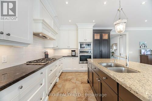 1080 Haig Boulevard, Mississauga, ON - Indoor Photo Showing Dining Room