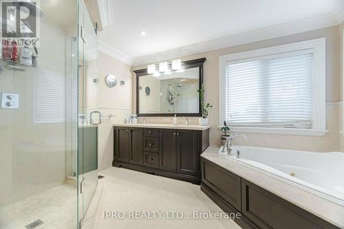 1080 Haig Boulevard, Mississauga, ON - Indoor Photo Showing Bathroom