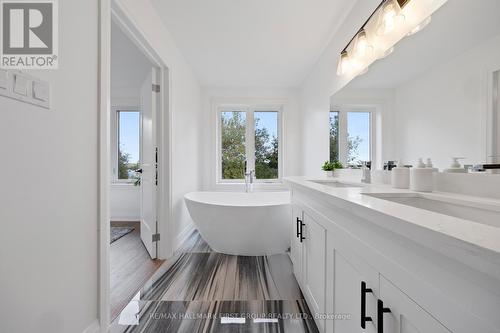 27 Brownville Avenue, Toronto, ON - Indoor Photo Showing Bathroom