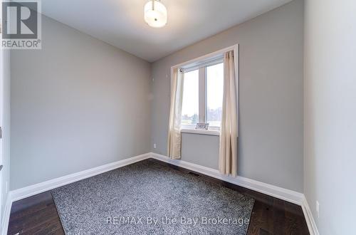 16 Walnut Drive, Wasaga Beach, ON - Indoor Photo Showing Other Room