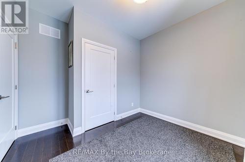 16 Walnut Drive, Wasaga Beach, ON - Indoor Photo Showing Other Room