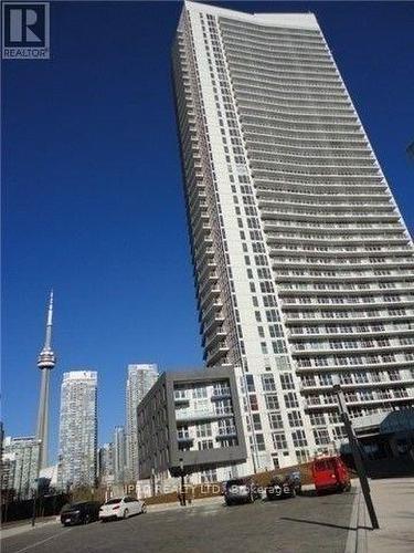 602 - 75 Queens Wharf Road, Toronto, ON - Outdoor With Balcony With Facade