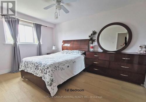 1225 Verhoeven Court, Mississauga, ON - Indoor Photo Showing Bedroom