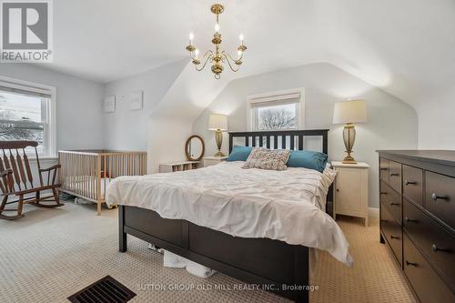 29 Vancouver Drive, Guelph, ON - Indoor Photo Showing Bedroom