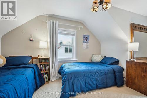 29 Vancouver Drive, Guelph, ON - Indoor Photo Showing Bedroom