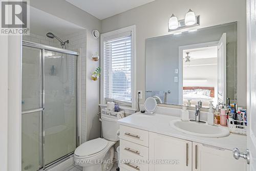 1136 Tischart Crescent, Ottawa, ON - Indoor Photo Showing Bathroom