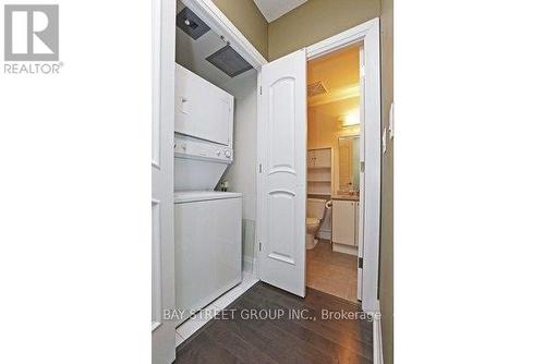 4001 - 16 Harbour Street, Toronto, ON - Indoor Photo Showing Laundry Room