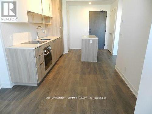 2007 - 15 Holmes Avenue, Toronto, ON - Indoor Photo Showing Kitchen