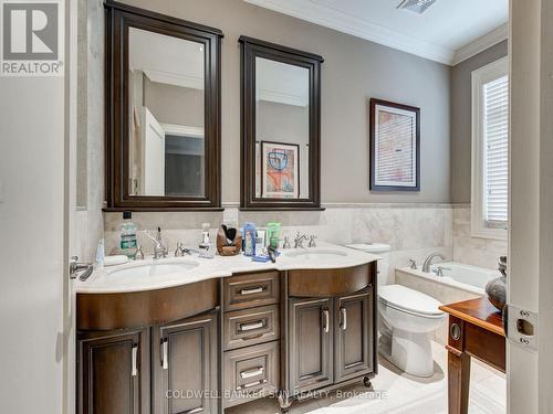 8283 Kipling Avenue, Vaughan, ON - Indoor Photo Showing Bathroom