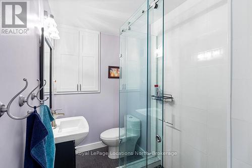 44 Saint Peter Street, Collingwood, ON - Indoor Photo Showing Bathroom