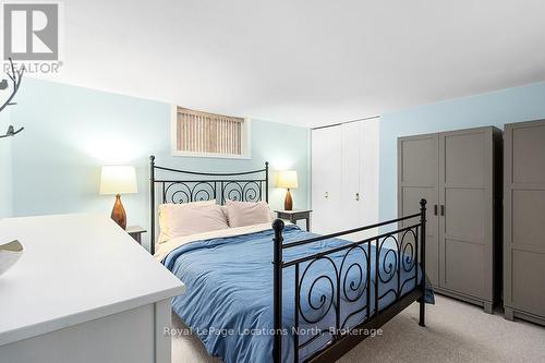 44 Saint Peter Street, Collingwood, ON - Indoor Photo Showing Bedroom